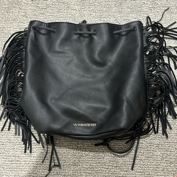 Victoria’s Secret bag - Picture 1 of 3